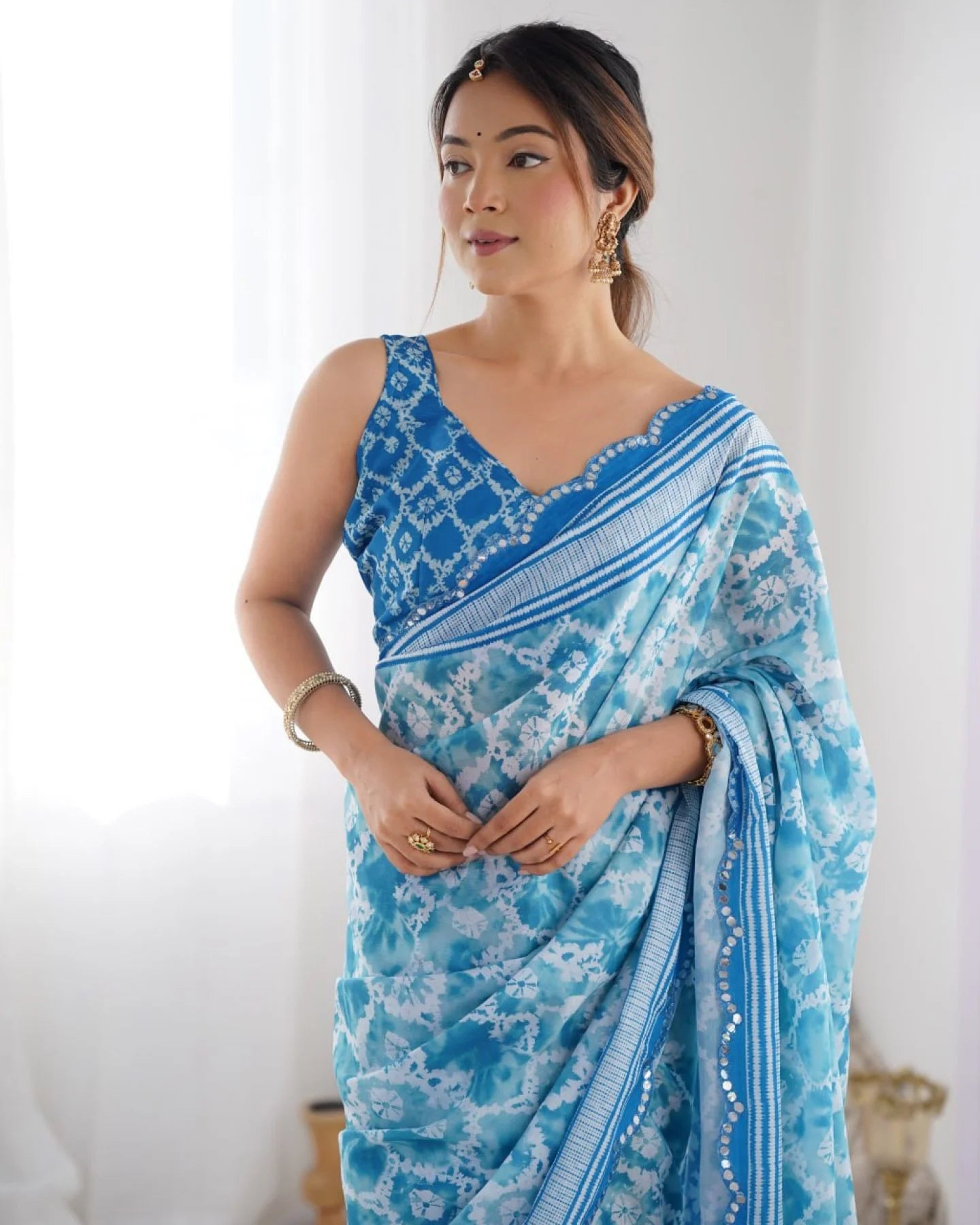 Chinon Mirror Work Saree with Kutchi Lace Party Wear Saree for Women Wholesale Deal