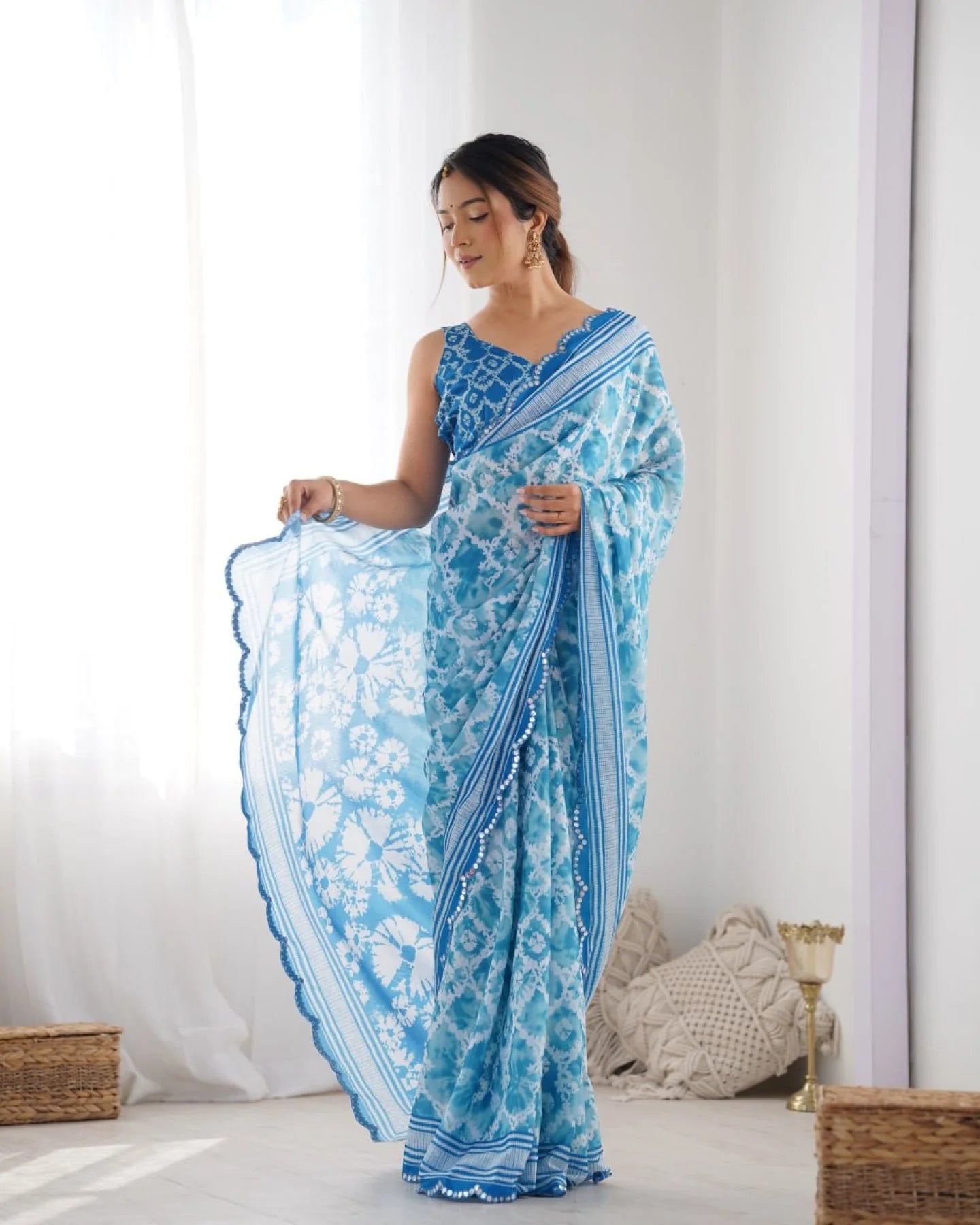 Chinon Mirror Work Saree with Kutchi Lace Party Wear Saree for Women Wholesale Deal