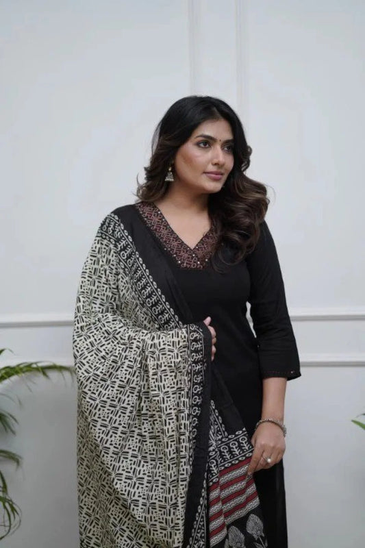 Black Embroidered Parmpara Fabric Kurti Set with Bottom Dupatta Ready to Wear 3 Piece Suit for Women at Best Price