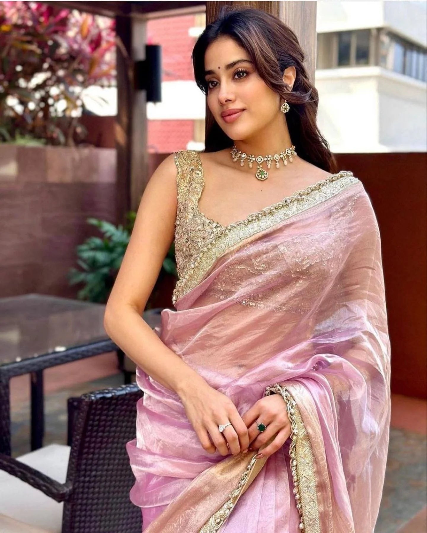 Soft Jimmy Chuu With Lace Border Saree
