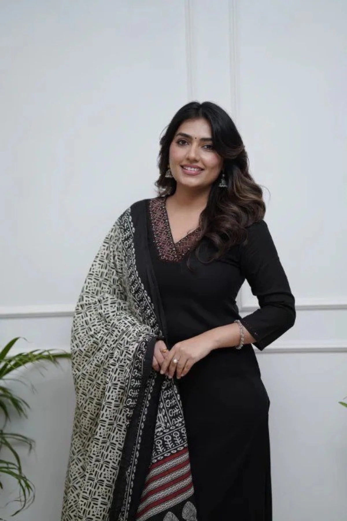 Black Embroidered Parmpara Fabric Kurti Set with Bottom Dupatta Ready to Wear 3 Piece Suit for Women at Best Price