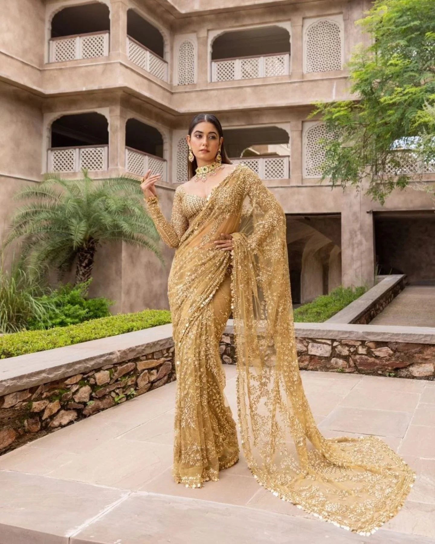 New Trending Bollywood BlockBuster Sequins Design Saree