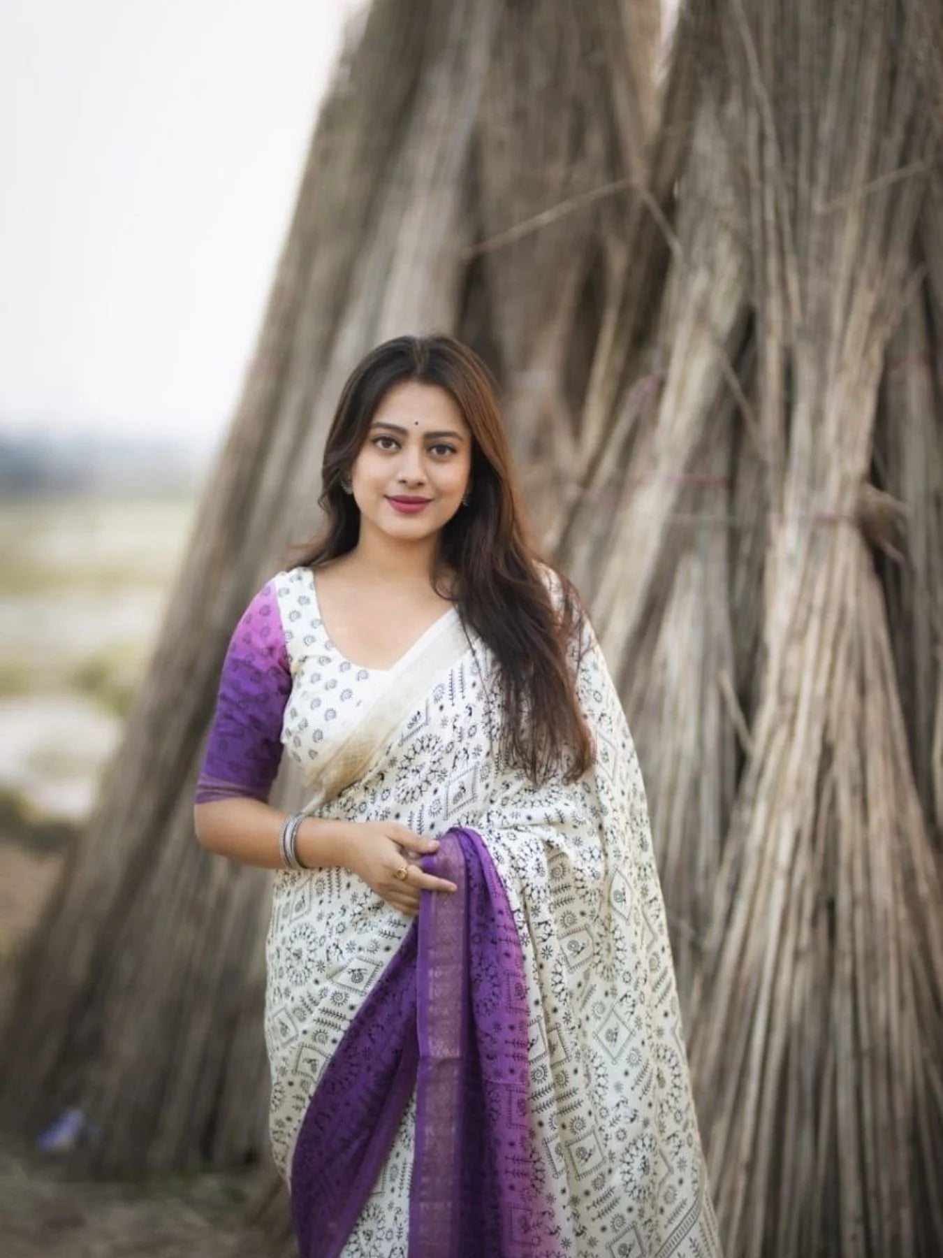 New Fancy Worli Cotton Crepe Saree with Zari Woven Border Soft Pashmina Silk