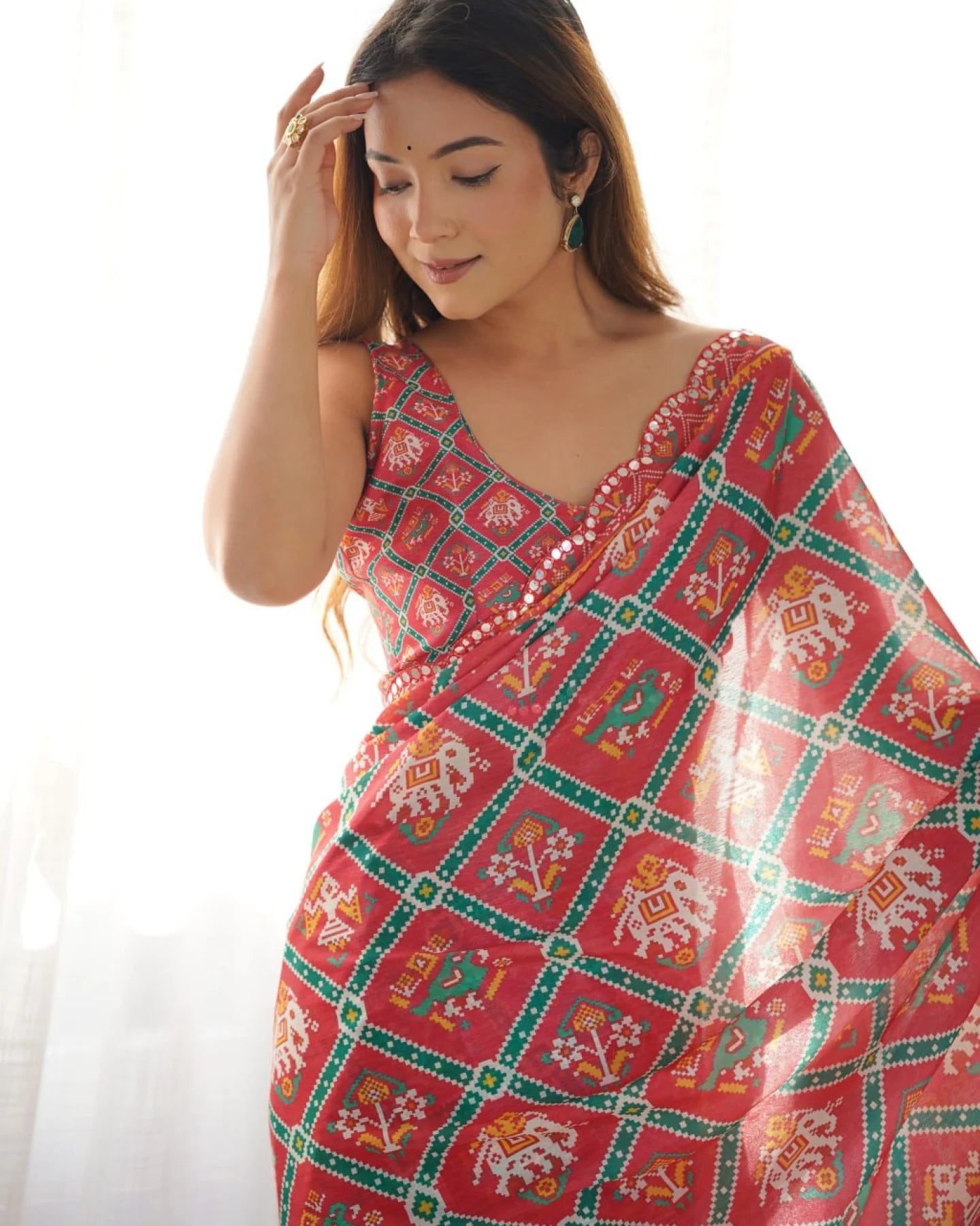 Online Shopping Deal Heavy Printed Chinon Saree with Fancy Mirror Work Lace for Women
