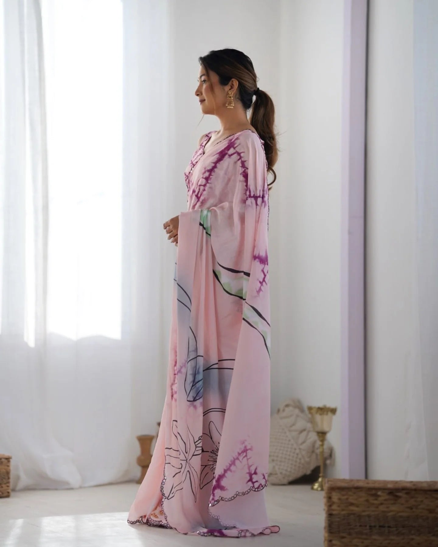 Floral Print Bollywood Crepe Saree & New Pattern Heavy Chinon Digital Print Saree Best Price