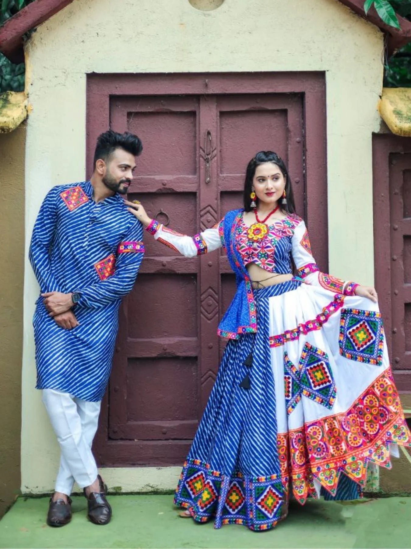Couple Special Heavy Muslin Lehenag Choli