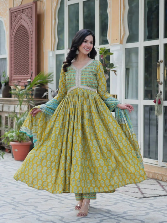 Fancy V-Neck Pure Cotton 3PC Suit Set Readymade Kurta, Pant & Dupatta Summer Wear for Women at Best Wholesale Price