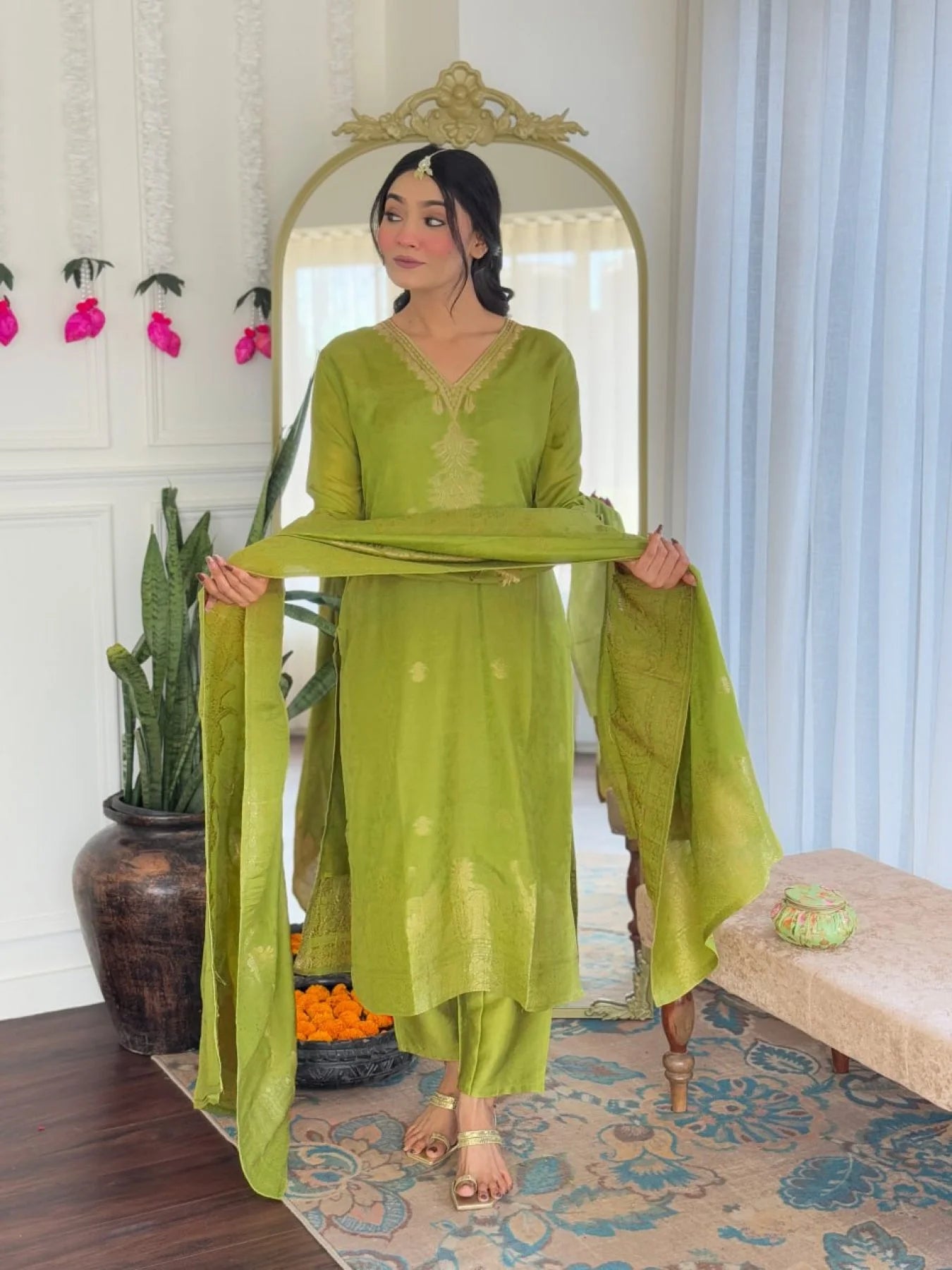 Top Selling Party Wear 3 Piece Suit Embroidered Viscose Jacquard Kurti with Dupatta Best Rates for India Suppliers