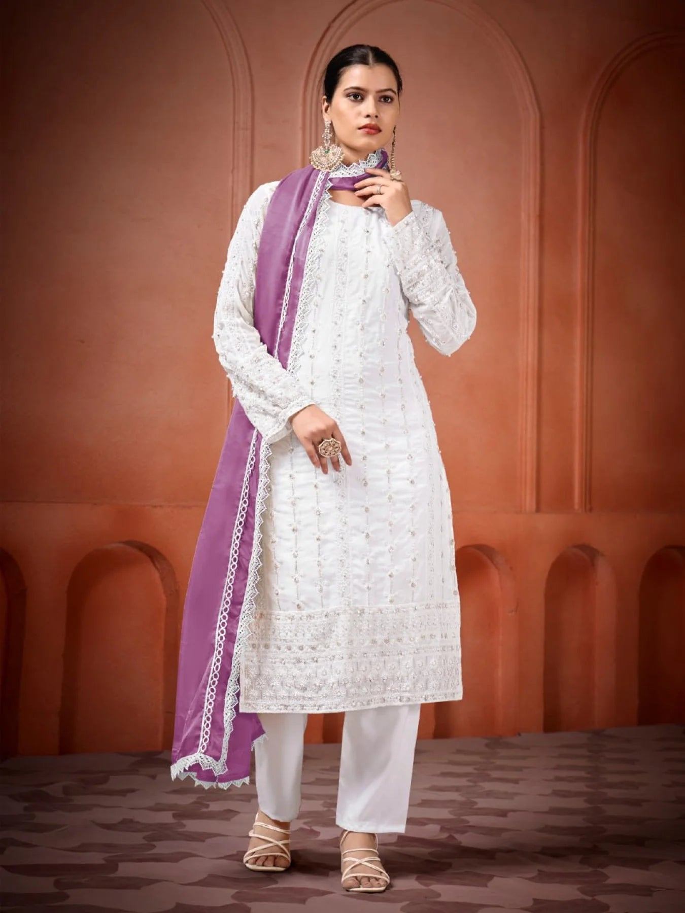 Top Quality Heavy Georgette Suit Sets Embroidery Moti & Lace Detailing Wholesale Collection for Online Shopping  2244.93 /Pcs  3623.19 (10% Off)
