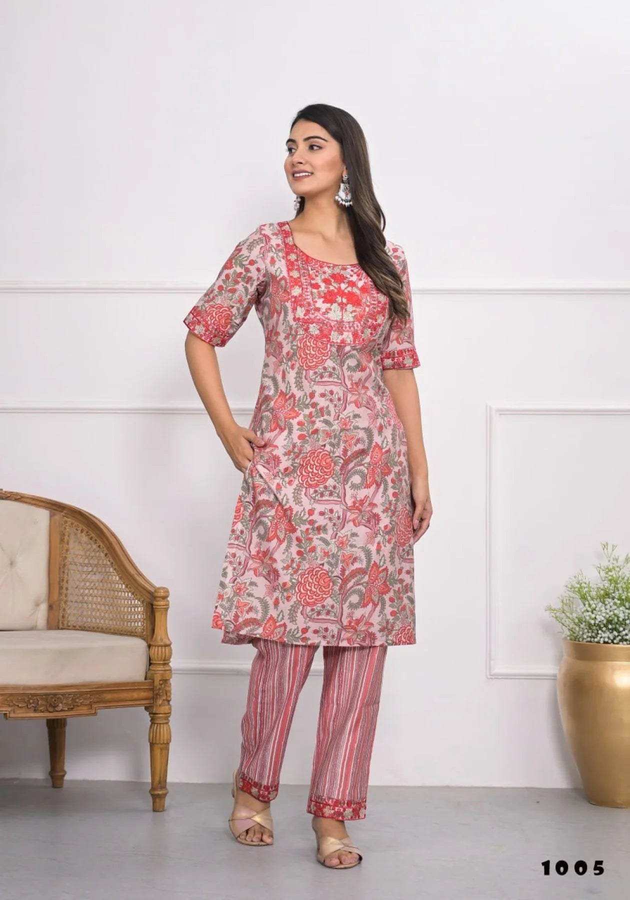 Buy Heavy Chanderi Silk Suit With Floral Print Embroidery Work for Women