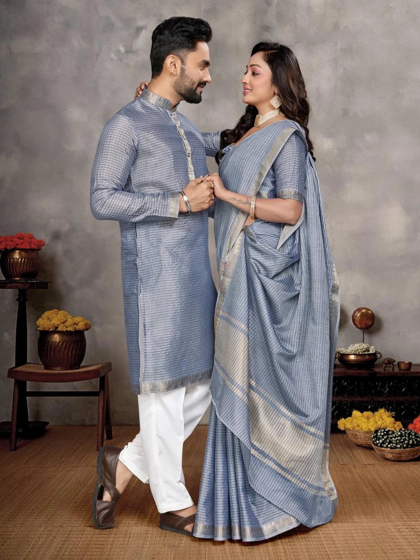 Matching Couple Outfit – Saree & Kurta Set for Indian Weddings & Parties