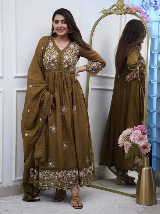 Heavy Embroidered Cotton Silk Gown Set with Chikan Lace Dupatta Ready to Wear Anarkali Collection Manufacturer in Surat